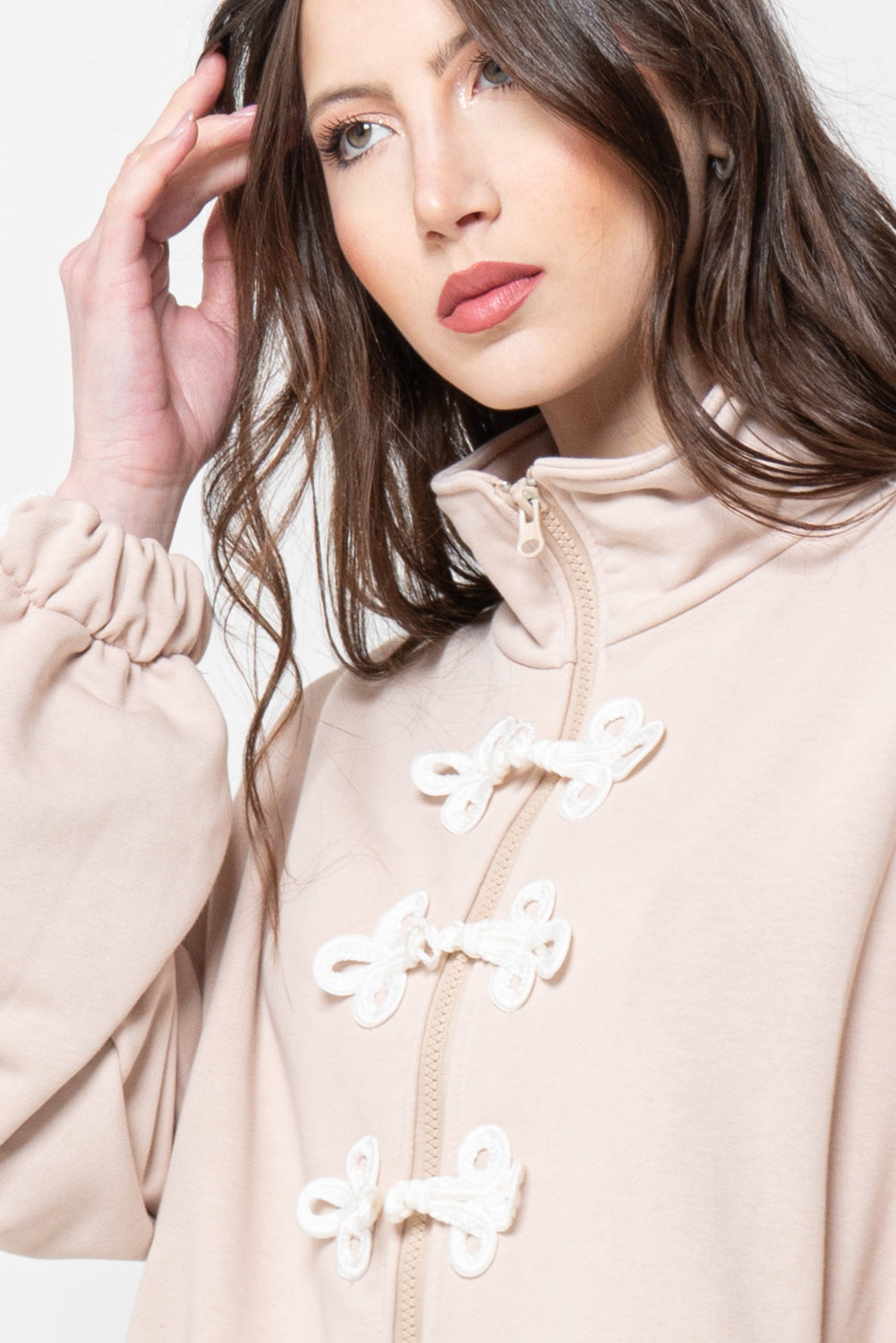 Giacca Oversize Donna Rosa - Zip Alta e Dettagli Nodo alamari orientale