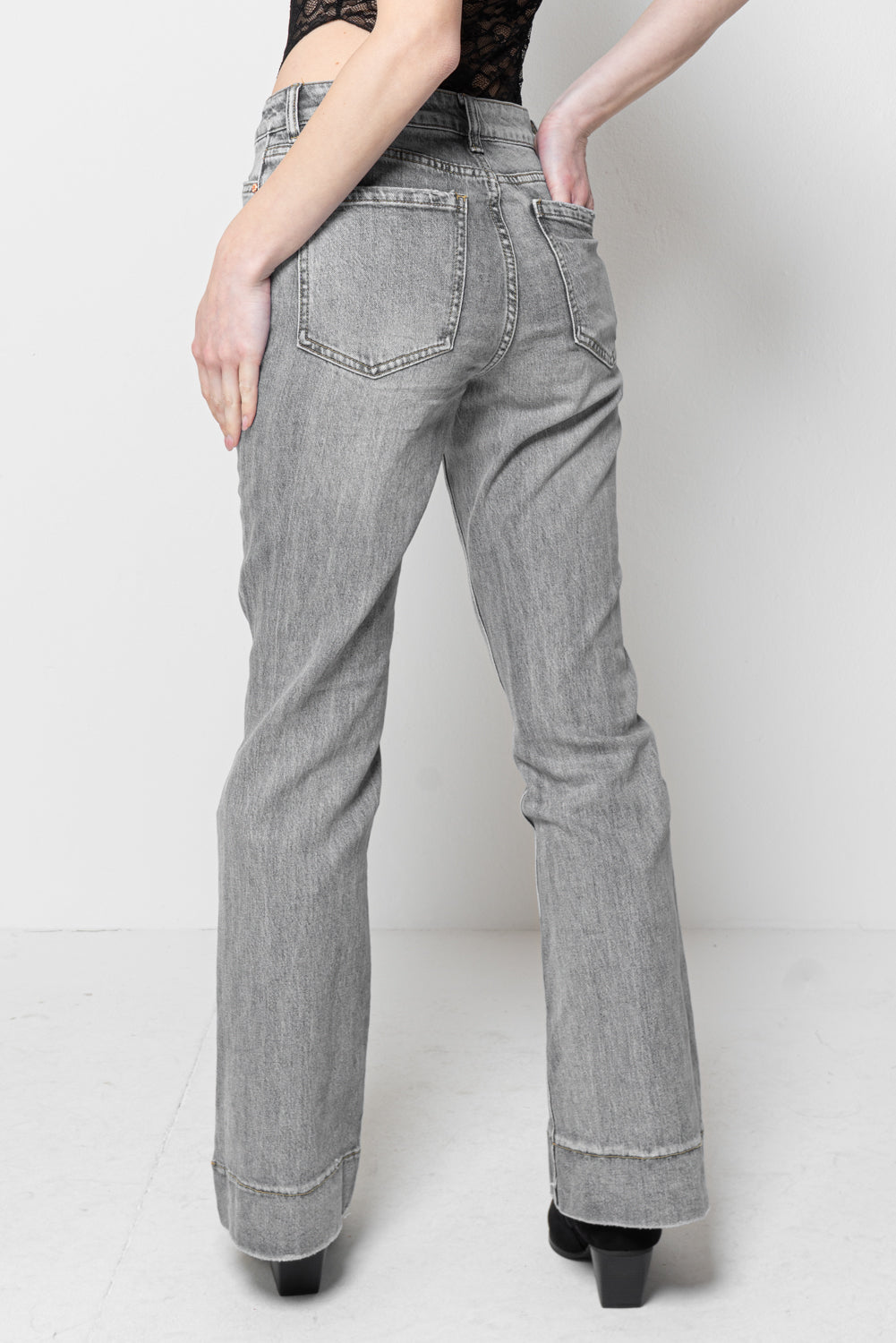 Jeans Donna Grigi - Straight Leg Vita Media Eleganti