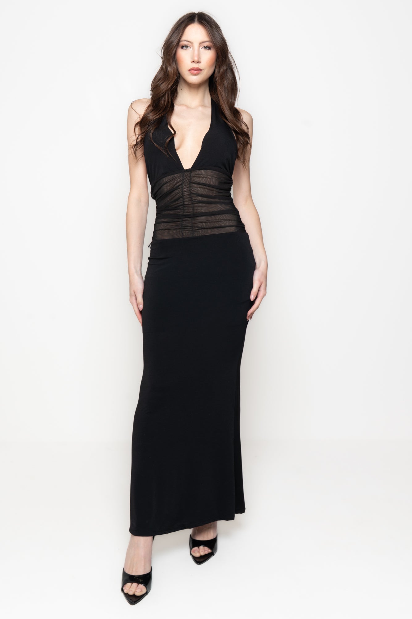 Abito Lungo con Inserti in Tulle