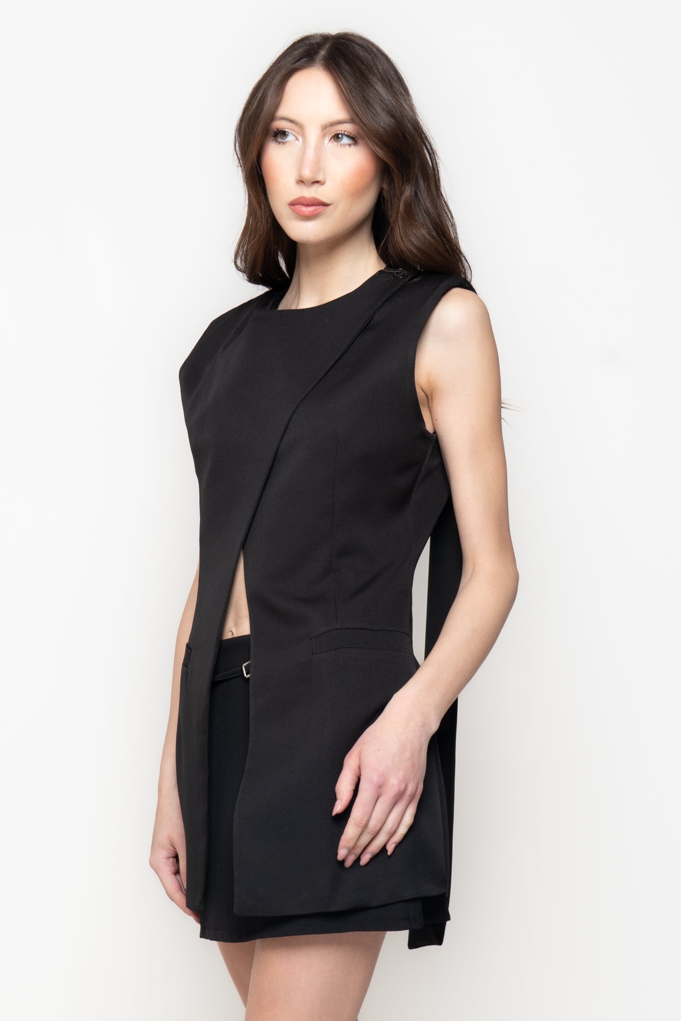 Gilet Sartoriale Nero con Dettaglio Drappeggiato