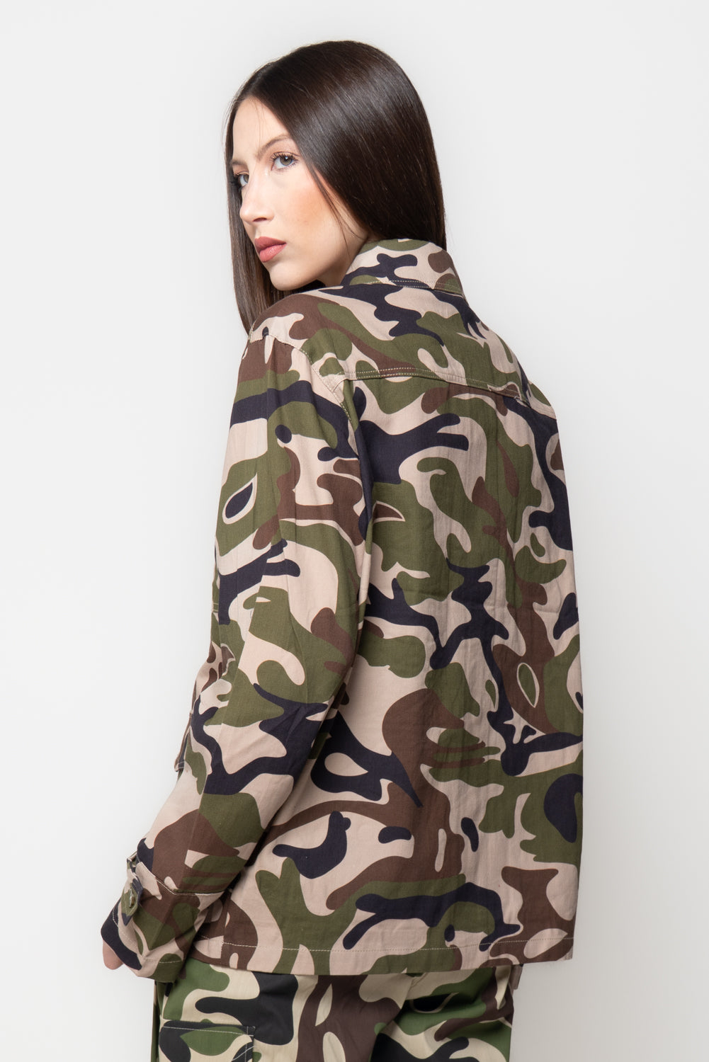 Giacca Donna Stile Militare Camouflage con Tasche Utility