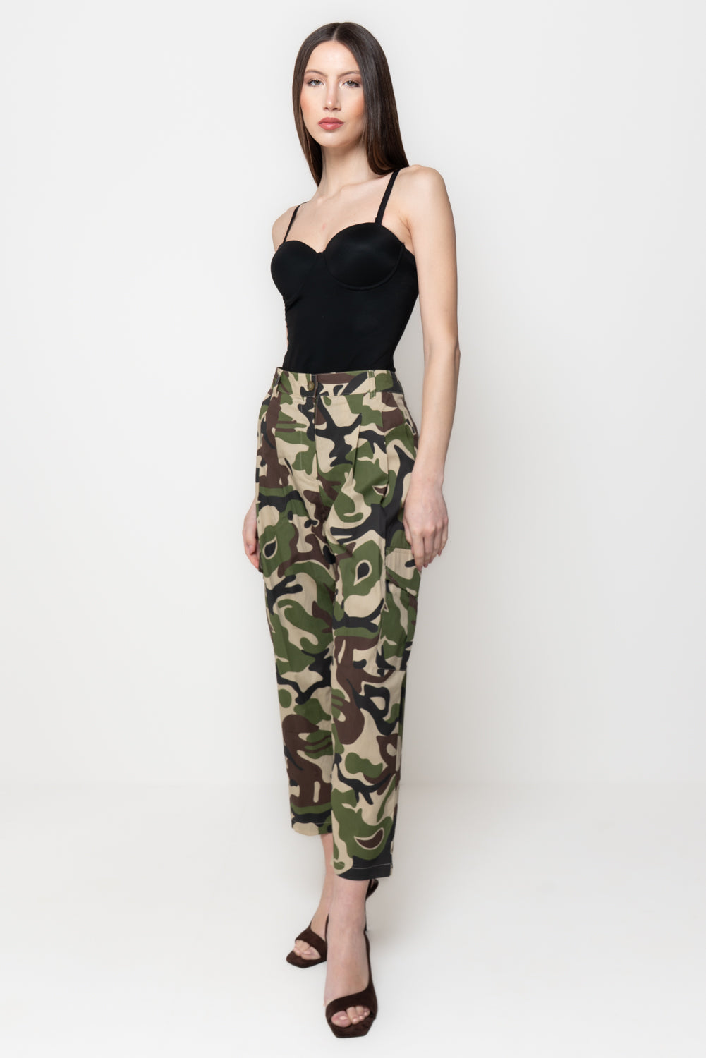 Pantalone Donna Camouflage Stile Cargo con Tasche Utility