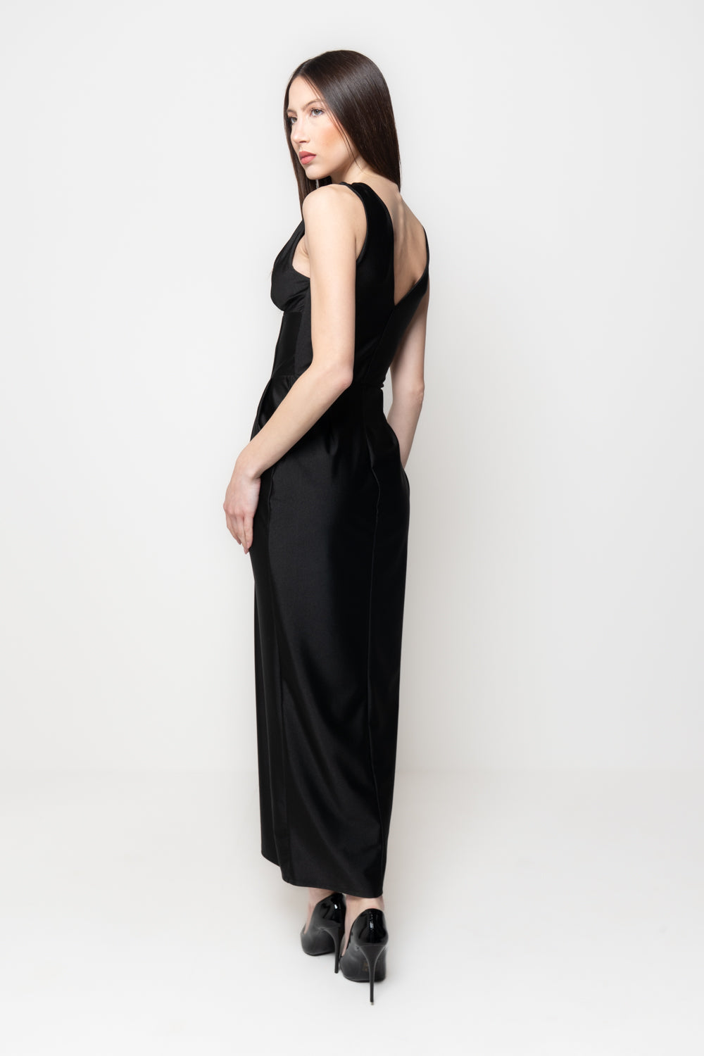 Abito Lungo Elegante con Bustier Strutturato