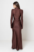 Abito Lungo Marrone Cioccolato con Scollo Deep-V