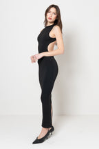Abito Lungo Nero con Cut-out e Schiena Scoperta