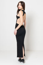 Abito Lungo Nero con Cut-out e Schiena Scoperta